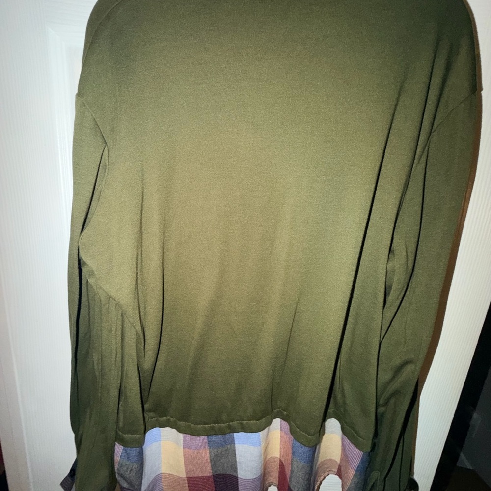 Olive Green One Collared Layered Plaid Women's Business Casual Top 2XL - Picture 3 of 4